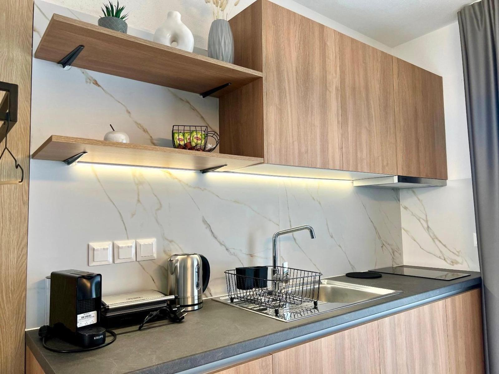 سارتي Four Shades Luxury Suites المظهر الخارجي الصورة