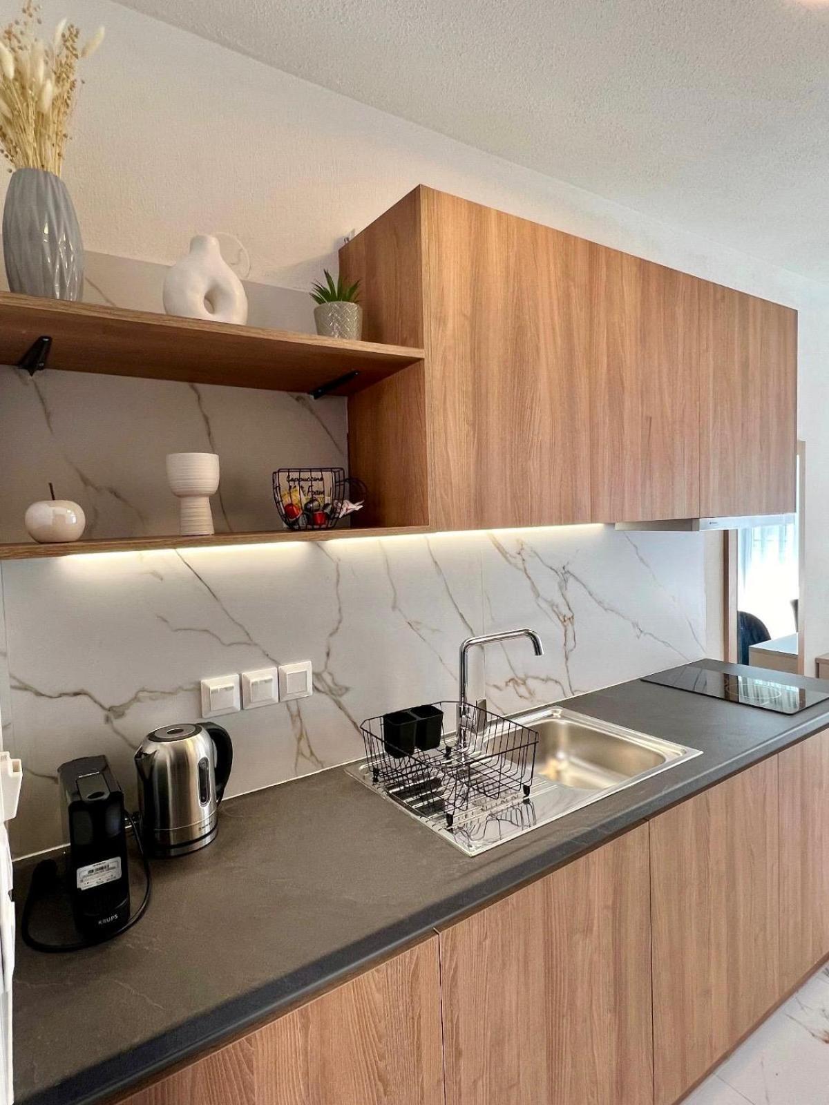 سارتي Four Shades Luxury Suites المظهر الخارجي الصورة