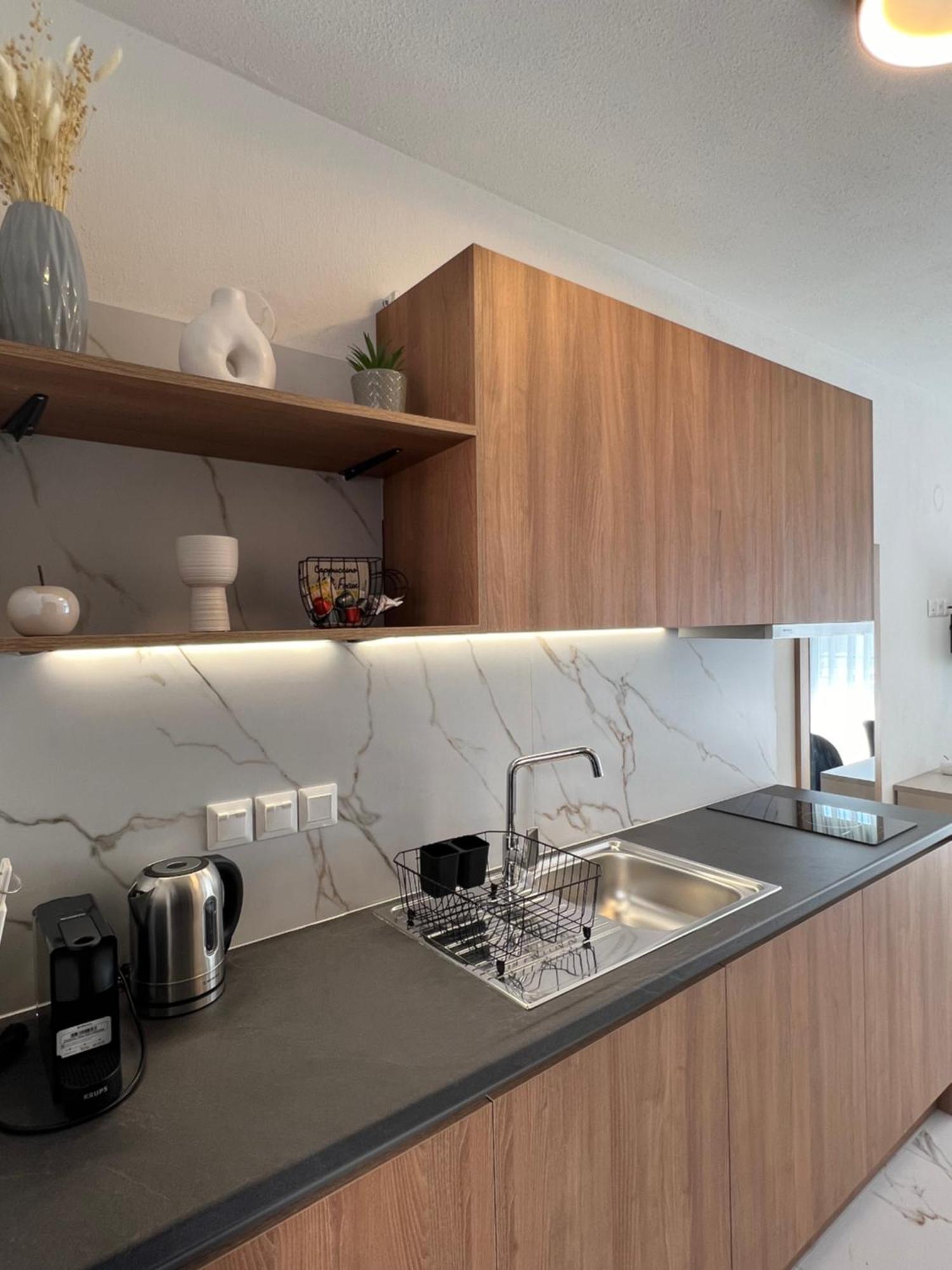 سارتي Four Shades Luxury Suites المظهر الخارجي الصورة